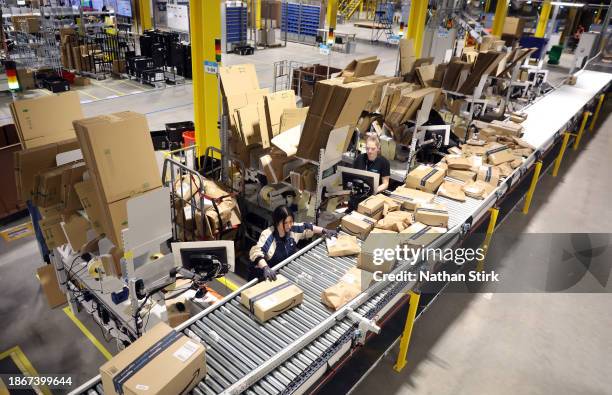 Sorting. Amazon 5,132 Amazon Warehouse Stock Photos, High-Res Pictures, and Images ...