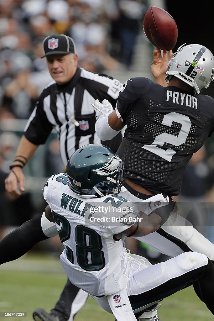 Philadelphia Eagles v Oakland Raiders