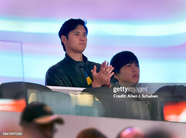 Inglewood, CA Dodgers two-way superstar Shohei Ohtani watches the Rams beat the New Orleans Saints 30-22 from Rams owner Stan Kroenke's suite as the...