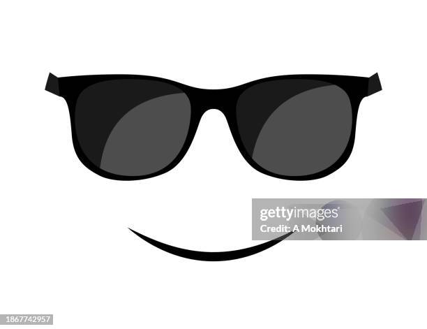 sonnenbrille mit lächeln. - sonnenbrille stock-grafiken, -clipart, -cartoons und -symbole