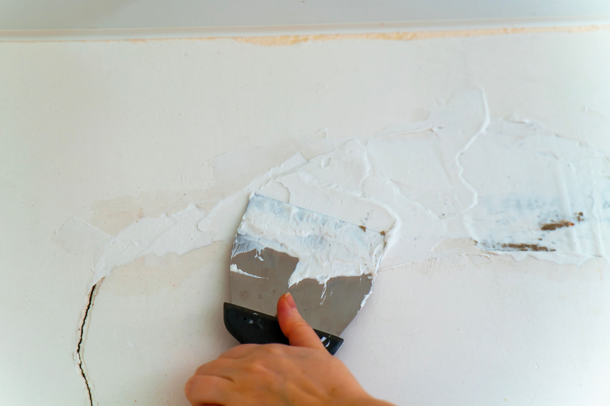 wall crack repair