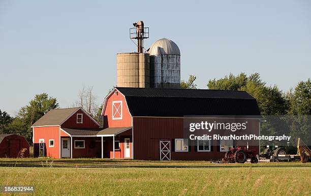 midwestern farm - michigan farm stock pictures, royalty-free photos & images