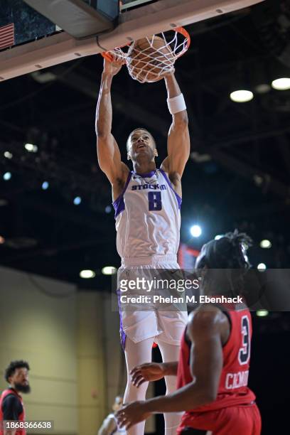 Skal Labissiere of the Stockton Kings dunks the ball during the game against the Windy City Bulls during the 2023 G League Winter Showcase on...