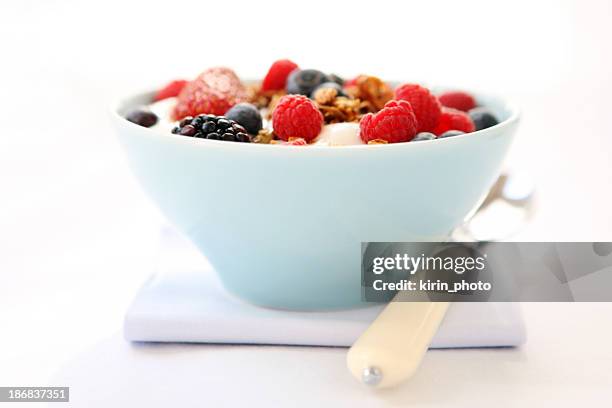 quadro de pequeno-almoço com iogurte - bowl of cereal imagens e fotografias de stock