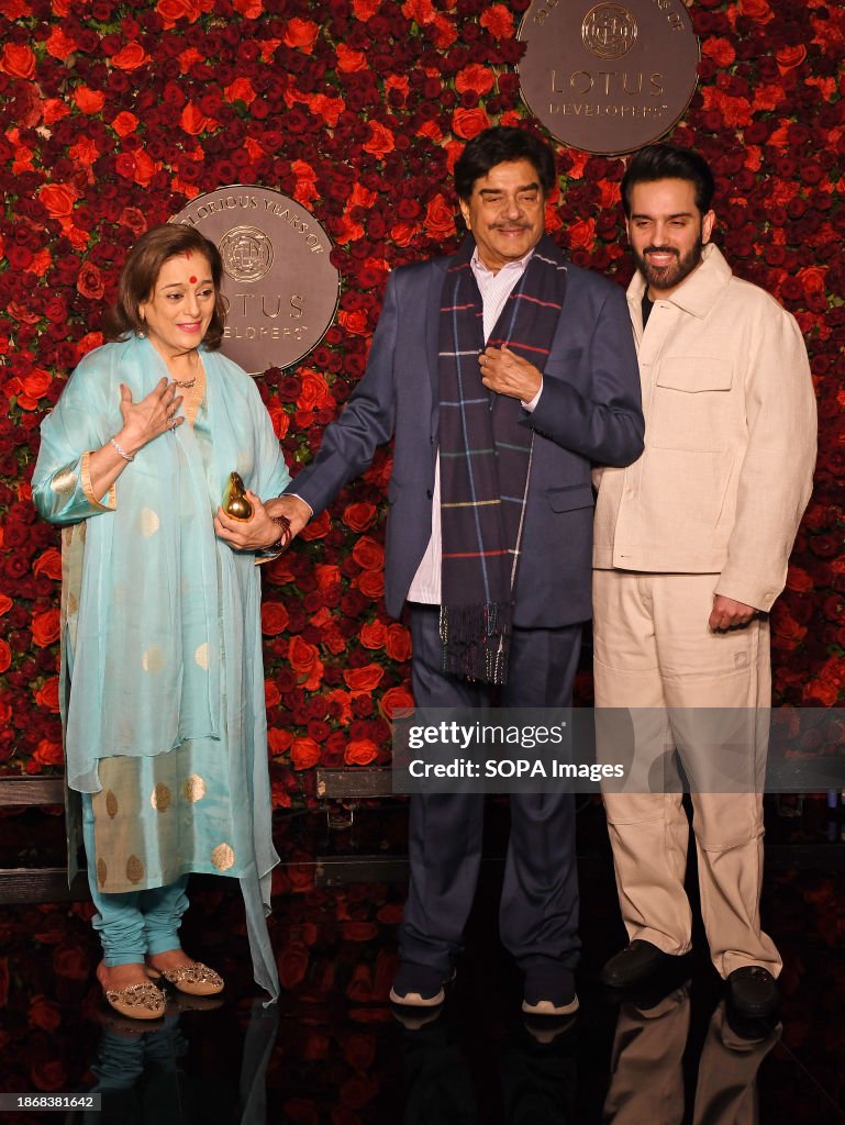 L R Former Actress And Model Poonam Sinha Bollywood Actor Shatrughan l-r-former-actress-and-model-poonam-sinha-bollywood-actor-shatrughan