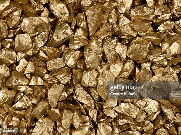 gold nuggets - metal ore stock pictures, royalty-free photos & images