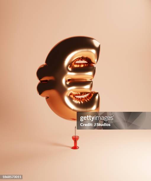 inflated euro - todas as unidades monetárias europeias imagens e fotografias de stock