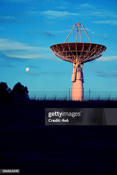 communicating with the stars - weather radar stock pictures, royalty-free photos & images