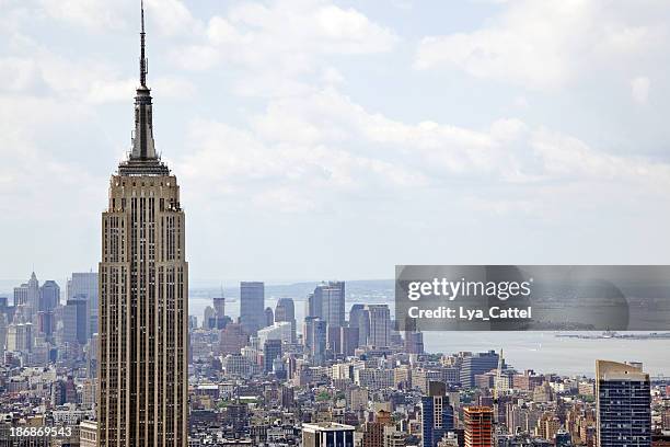 new york city - empire # 28 xxxl - rockefeller center view stock pictures, royalty-free photos & images