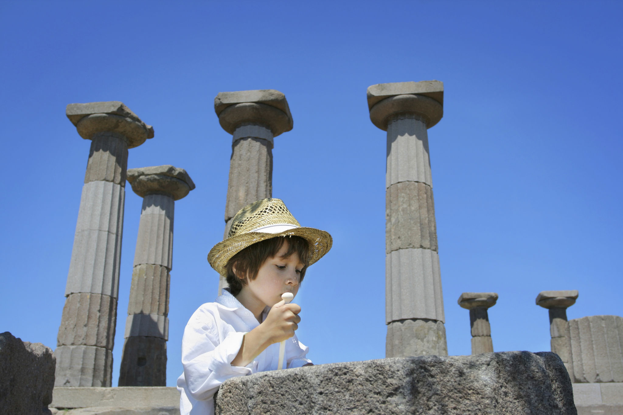 Little archaeologist Little archaeologist