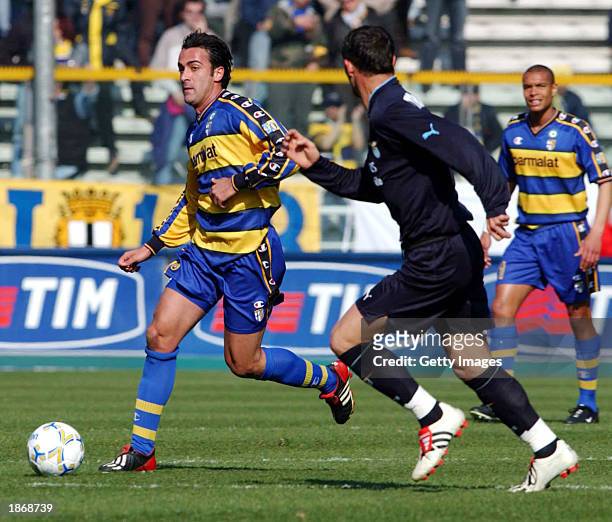 Simone Barone of Parma in action during the Serie A match between Parma and Lazio, played at the Ennio Tardini Stadium, Parma, Italy on March 23,...