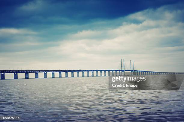 öresund bridge - oresund bridge stock pictures, royalty-free photos & images