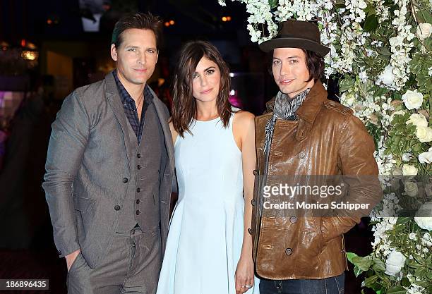 Actors Peter Facinelli, Nikki Reed and Jackson Rathbone attend the Twilight Forever Fan Experience Exhibit launch at Planet Hollywood Times Square on...
