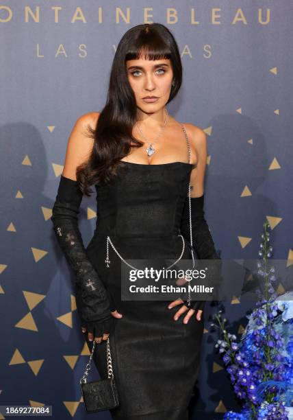 1,215 Jesse Jo Stark Photos & High Res Pictures - Getty Images