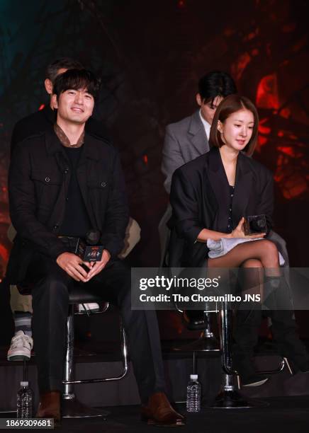 Actor Lee Jin-uk and Lee Si-young attend the press conference for Netflix series 'Sweet Home' at SFactory in Seongdong-Gu on November 30, 2023 in...