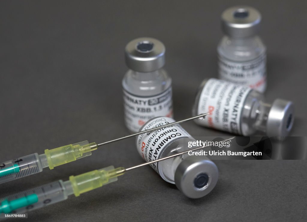Omicron XBB.1.5 Vaccine And Syringes
