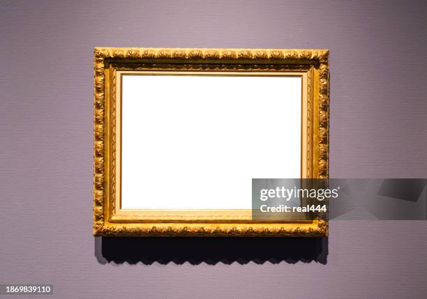 empty picturer frame on wall - empty art gallery stock pictures, royalty-free photos & images