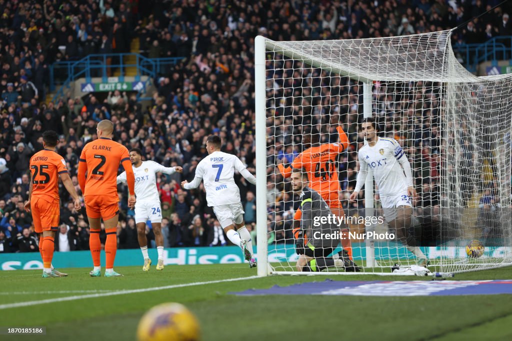 Leeds United v Ipswich Town - Sky Bet Championship