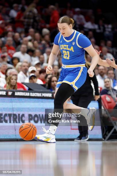 Lina Sontag of the UCLA Bruins controls the ball during the game against the Ohio State Buckeyes at Value City Arena on December 18, 2023 in...