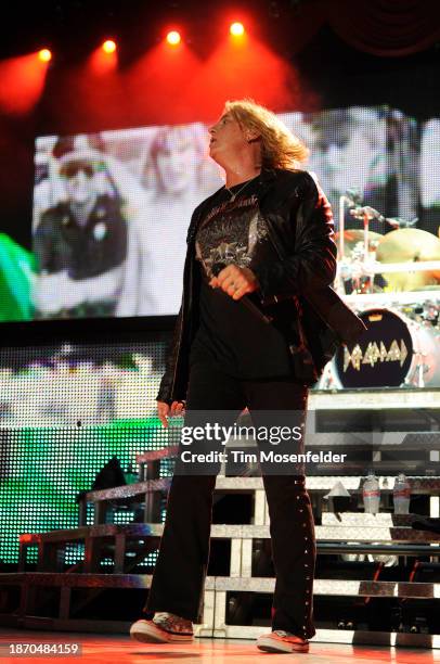 Joe Elliott of Def Leppard performs at Sleep Train Amphitheatre on September 3, 2009 in Wheatland, California.