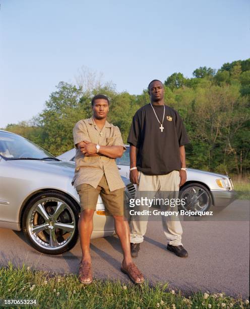 Quarterback Steve McNair and defensive end Jevon Kearse of the Tennessee Titans in 2000 in Nashville, Tennessee.