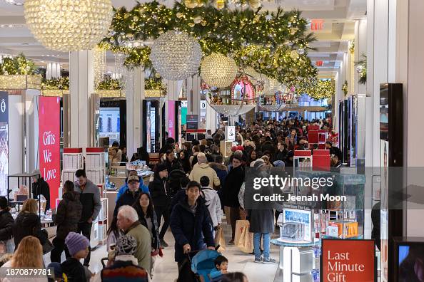 Shoppers Head To The Stores For Some Last Minute Christmas Gifts
