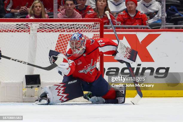 Charlie Lindgren of the Washington Capitals makes a save in the first period during a game against the Tampa Bay Lightning at Capital One Arena on...