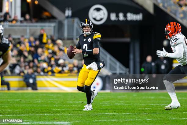 Pittsburgh Steelers quarterback Mason Rudolph looks to pass during the regular season NFL football game between the Cincinnati Bengals and Pittsburgh...