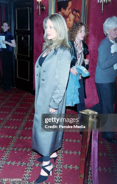 Beverly D'Angelo attends the local premiere of "Shakespeare in Love" at the Ziegfeld Theatre in New York City on December 3, 1998.