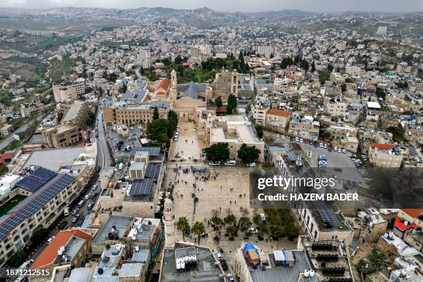 Manager Square Manger Square Photos and Premium High Res Pictures - Getty Images
