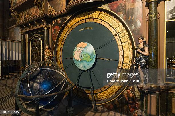 astronomical clock - inside clock tower stock pictures, royalty-free photos & images