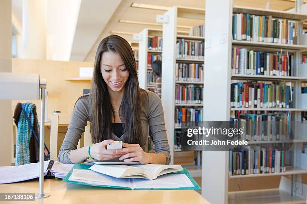 Library Study Phone 14,444 The Cell Image Library Stock Photos, High-Res Pictures, and ...