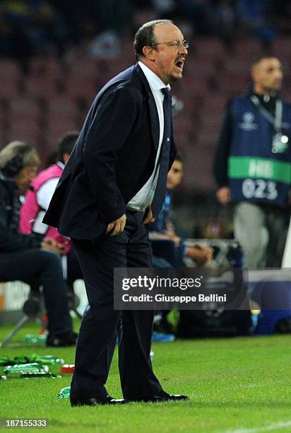 Head coach Rafael Benitez of SSC Napoli during the UEFA Champions League Group F match between SSC Napoli and Olympique de Marseille at Stadio San...