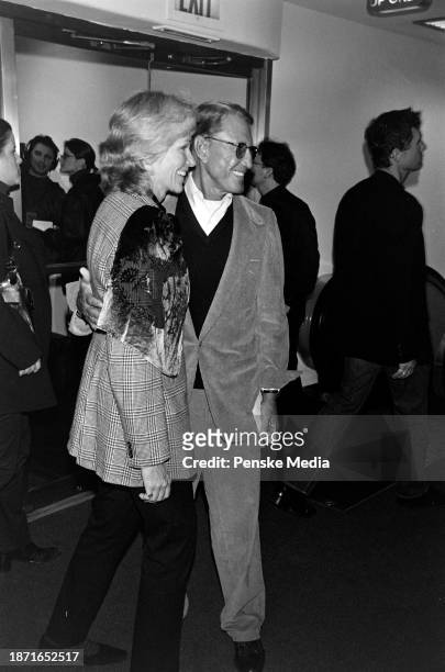 Brenda Siemer Scheider and Roy Scheider attend the local premiere of "Elizabeth" in New York City on October 13, 1998.