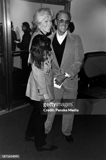 Brenda Siemer Scheider and Roy Scheider attend the local premiere of "Elizabeth" in New York City on October 13, 1998.