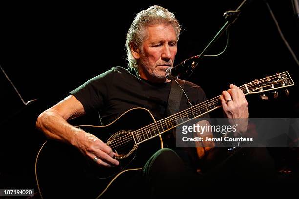 Roger Waters performs at the 7th annual "Stand Up For Heroes" event at Madison Square Garden on November 6, 2013 in New York City.