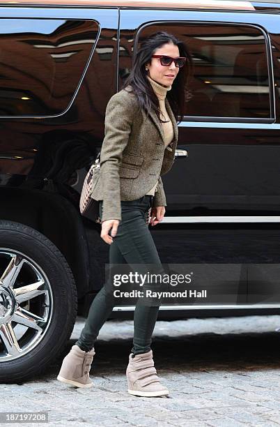 Bethenny Frankel is seen in Soho on November 6, 2013 in New York City.Photo by Raymond Hall/FilmMagic)