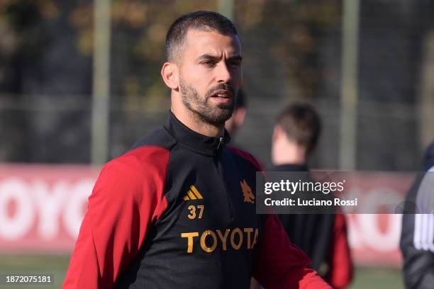 Roma player Leonardo Spinazzola during training session at Centro Sportivo Fulvio Bernardini on December 21, 2023 in Rome, Italy.