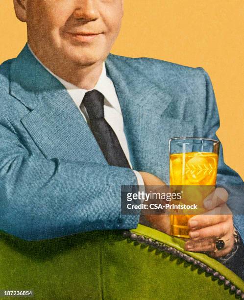 illustrazioni stock, clip art, cartoni animati e icone di tendenza di uomo seduto e tenendo drink - vecchio stile