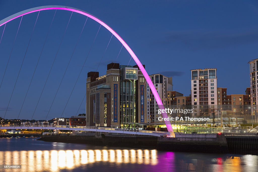 Gateshead Millennium Bridge