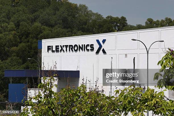 Flextronics Rack Flextronics Industrial Plant Fotografías e imágenes de stock - Getty Images