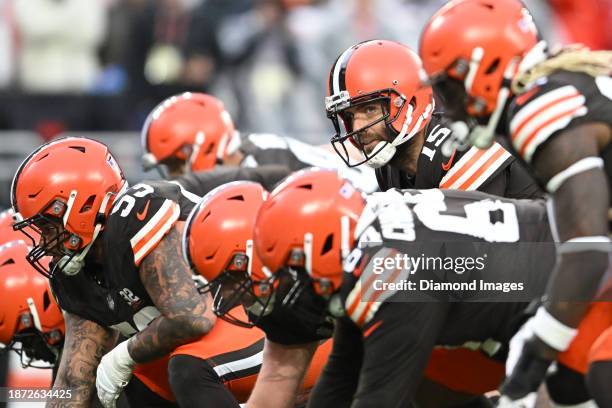Joe Flacco of the Cleveland Browns reads the defense during the first half against the Chicago Bears at Cleveland Browns Stadium on December 17, 2023...
