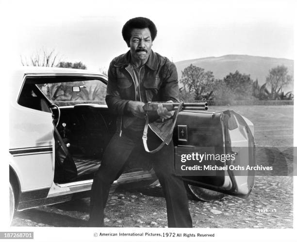 Actor Jim Brown on set of the movie "Slaughter " in 1972.