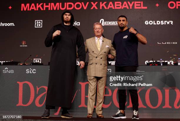 Manager and Promoter Frank Warren, Co-Owner of Queensberry Promotions, presents Arslanbek Makmudov and Agit Kabayel to the media during the press...