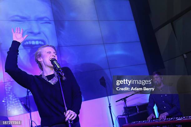 Singer Leslie Clio peforms at the opening of the Microsoft Center Berlin on November 7, 2013 in Berlin, Germany. The Microsoft Center Berlin, part of...