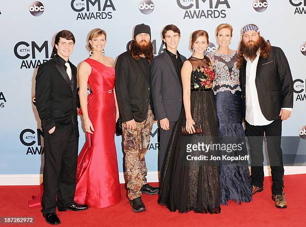 Cole Robertson, Melissa Robertson, Jase Robertson, John Luke Robertson, Sadie Robertson, Korie Robertson and Willie Robertson of Duck Dynasty attend...