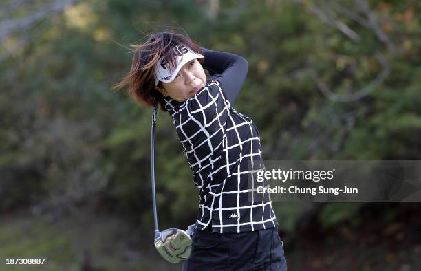 Shiho Oyama of Japan hits a tee shot during the first round of the Mizuno Classic at Kintetsu Kashikojima Country Club on November 8, 2013 in Shima,...