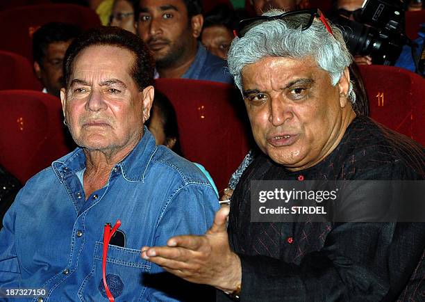 Indian Scriptwriter 262 Sholay Stock Photos, High-Res Pictures, and Images - Getty Images