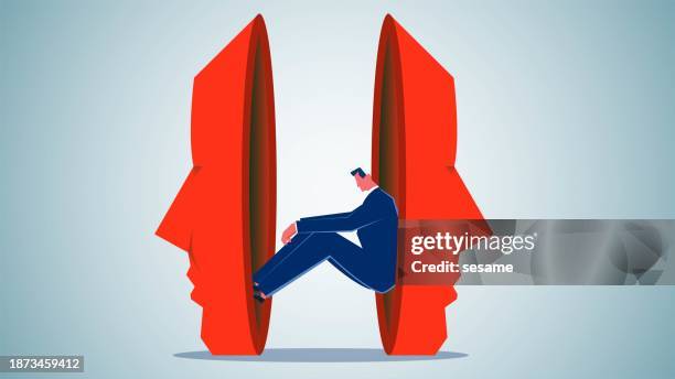 geringes selbstwertgefühl, traurigkeit, psychische gesundheit, psychische erkrankungen, angst oder einsamkeit, psychologie, soziale phobie, negativität, enttäuschung verärgert geschäftsmann, der lustlos zwischen zwei masken sitzt - eitelkeit stock-grafiken, -clipart, -cartoons und -symbole