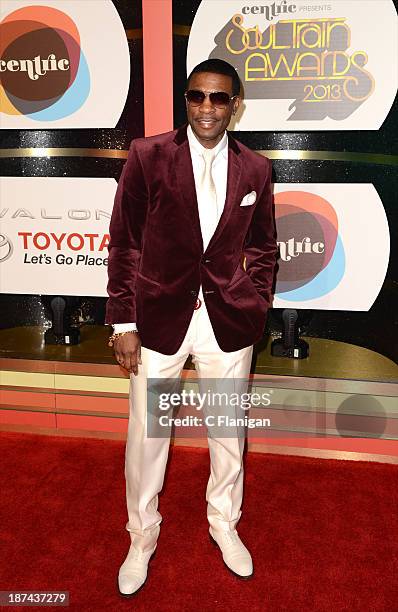 Singer/Producer Keith Sweat arrives at the 2013 BET Soul Train Awards at the Orleans Arena on November 8, 2013 in Las Vegas, Nevada.